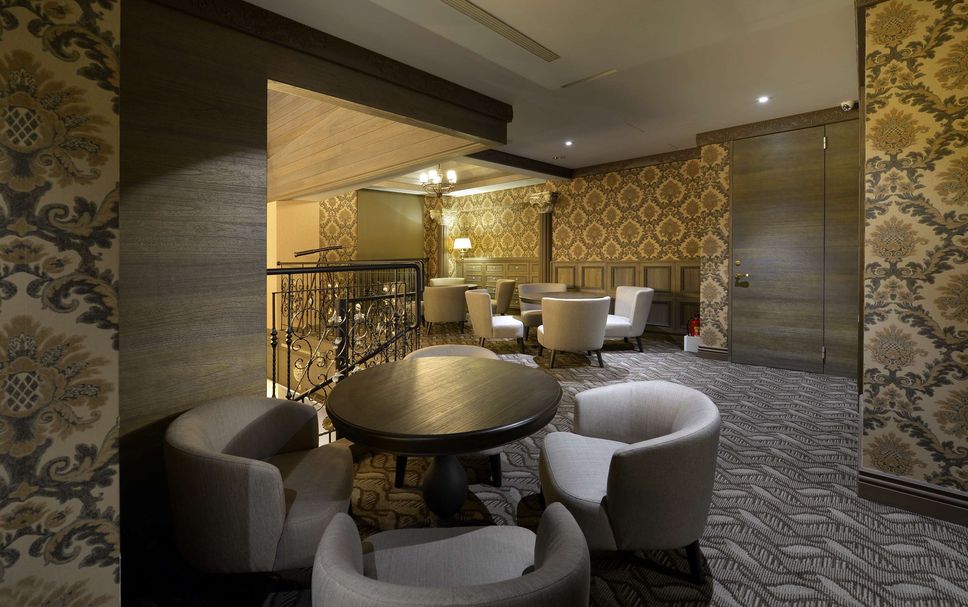 Lounge Photo
