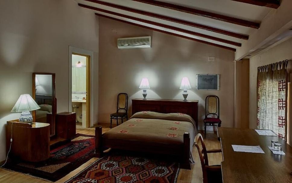Bedroom Photo