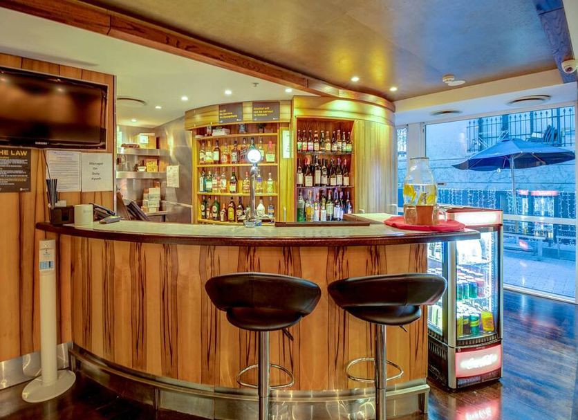 Bar Photo