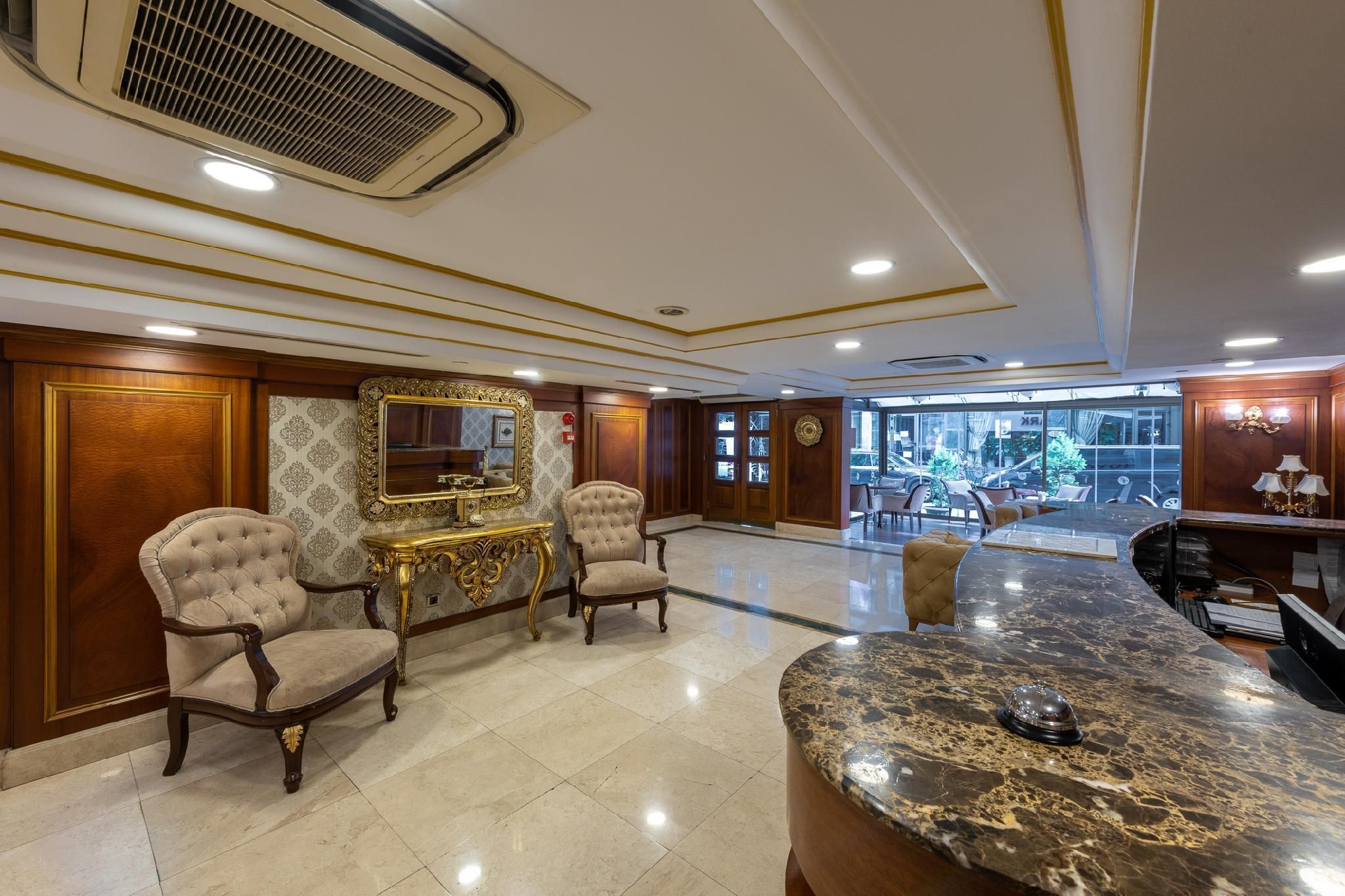 Lobby Photo