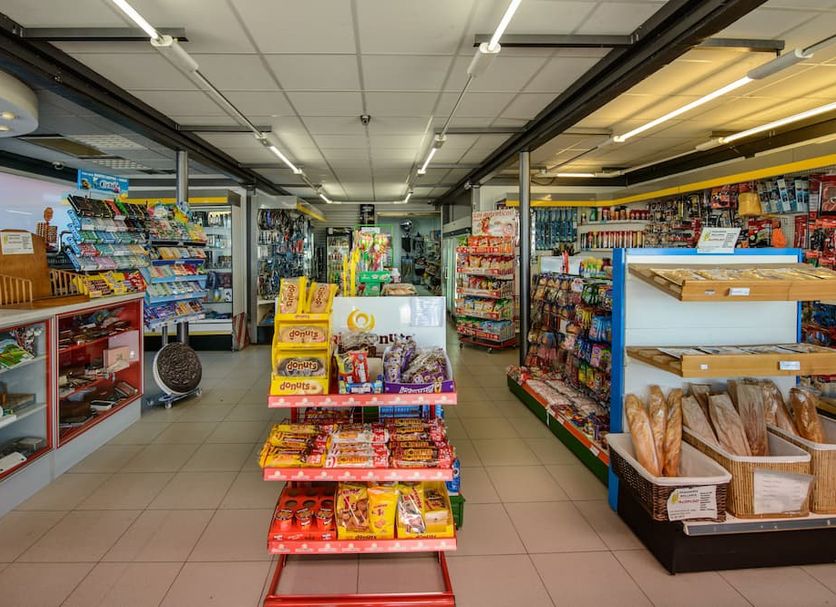 Shop Photo