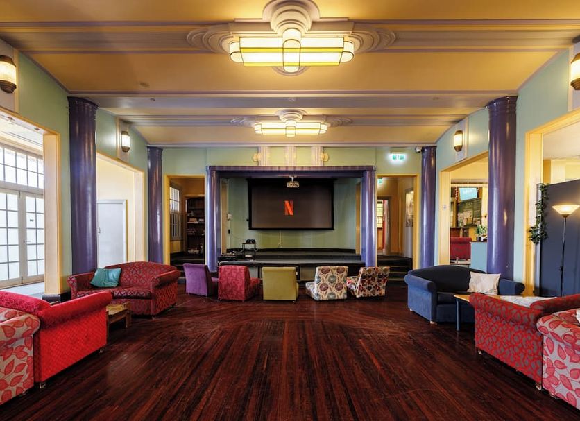 Lounge Photo
