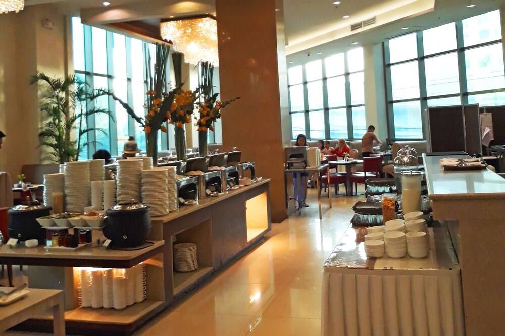 Buffet Photo