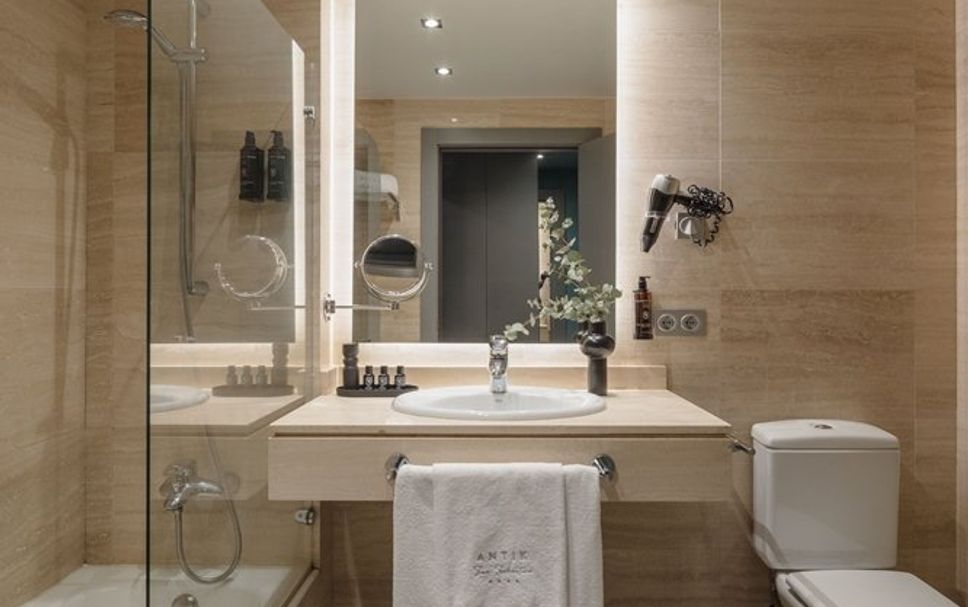 Bathroom Photo