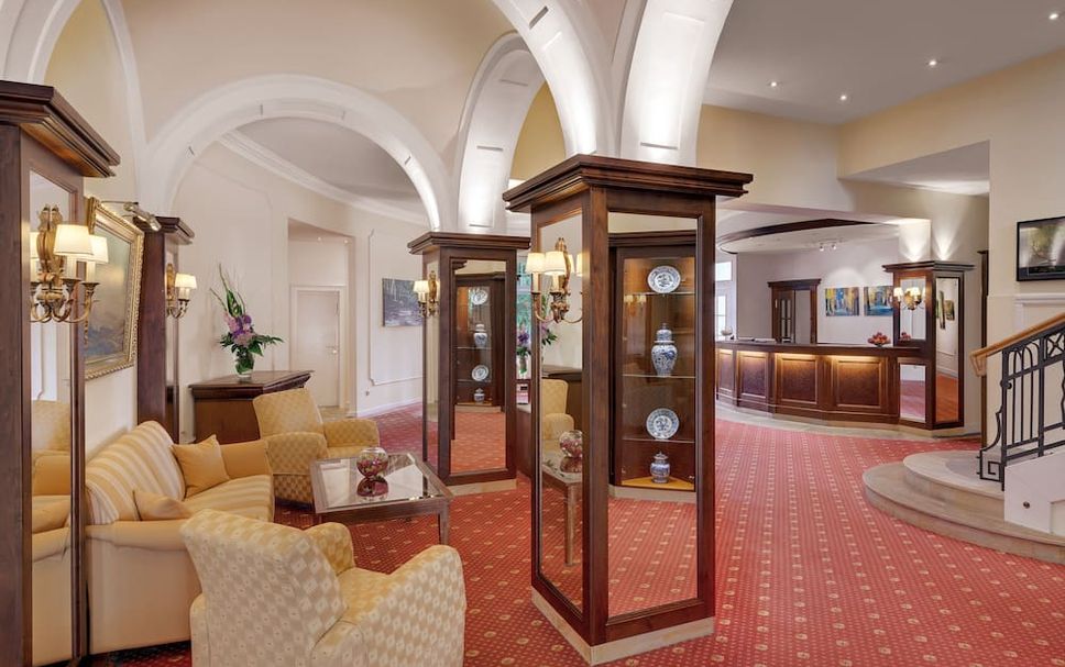 Lobby Photo