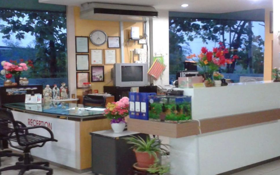 Front desk Photo