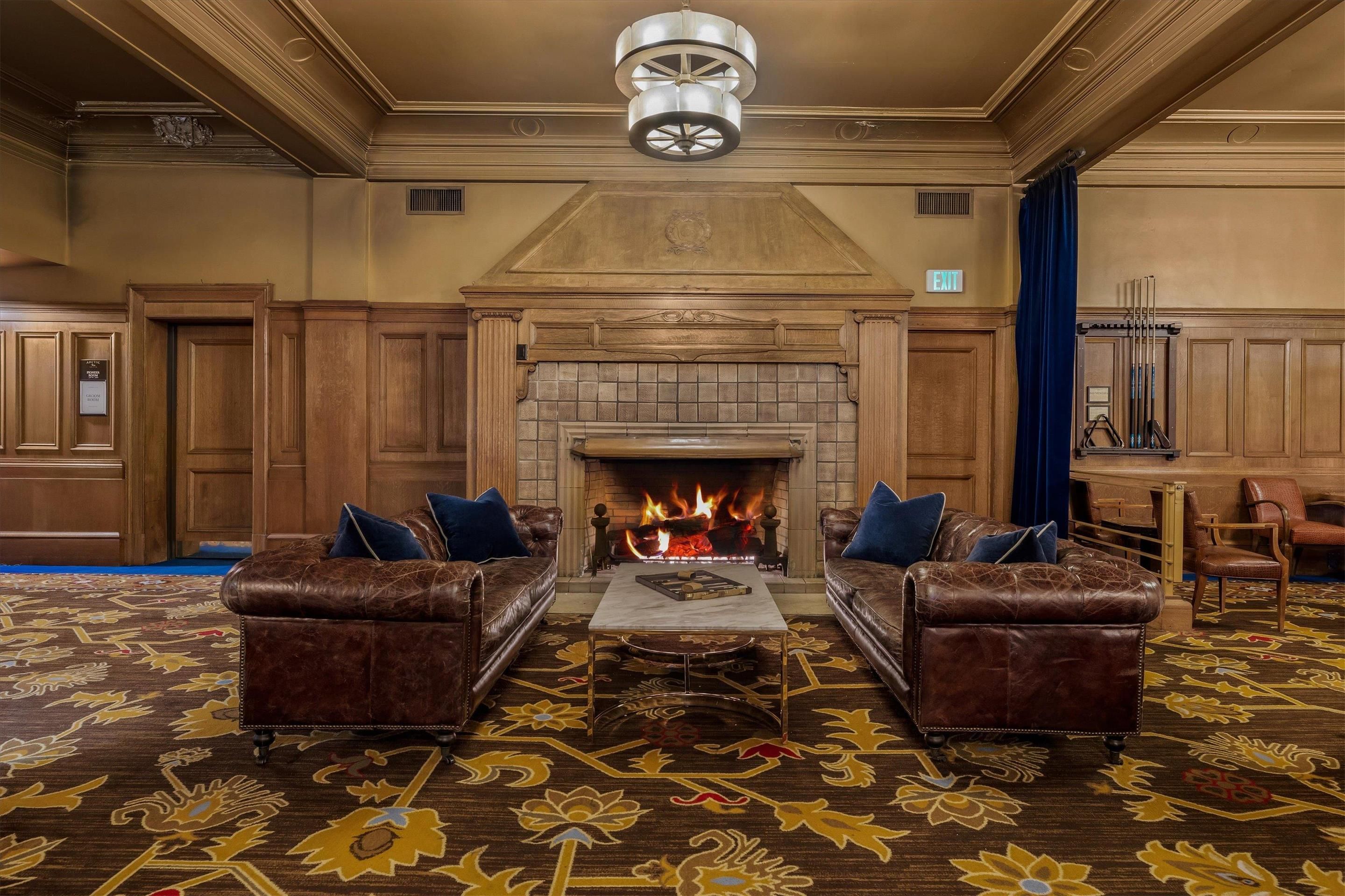 Lounge Photo