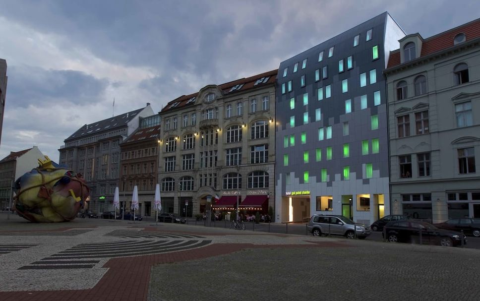 Building Photo