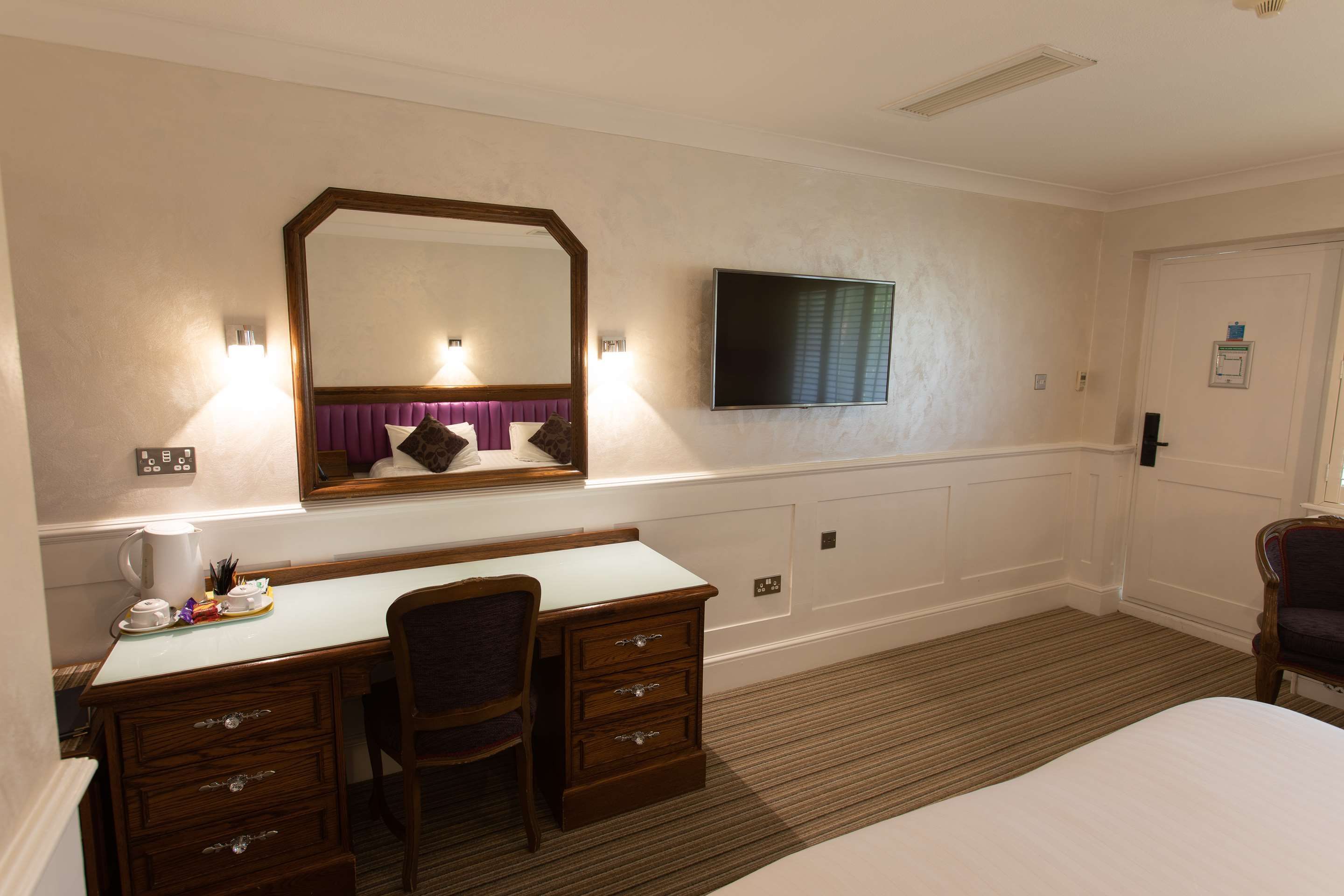 Room amenity