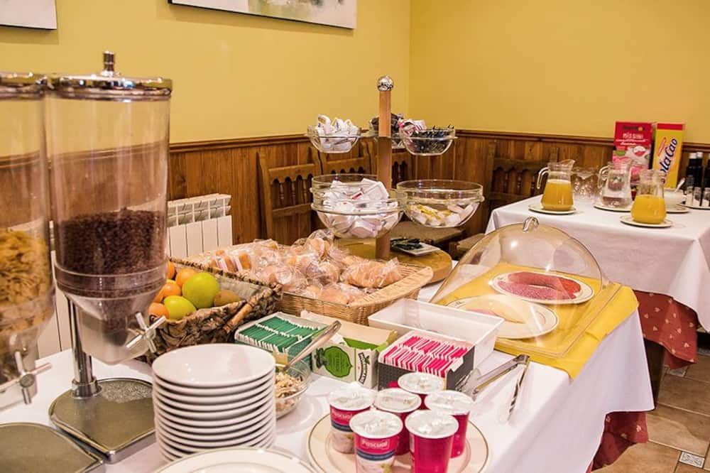 Buffet Photo