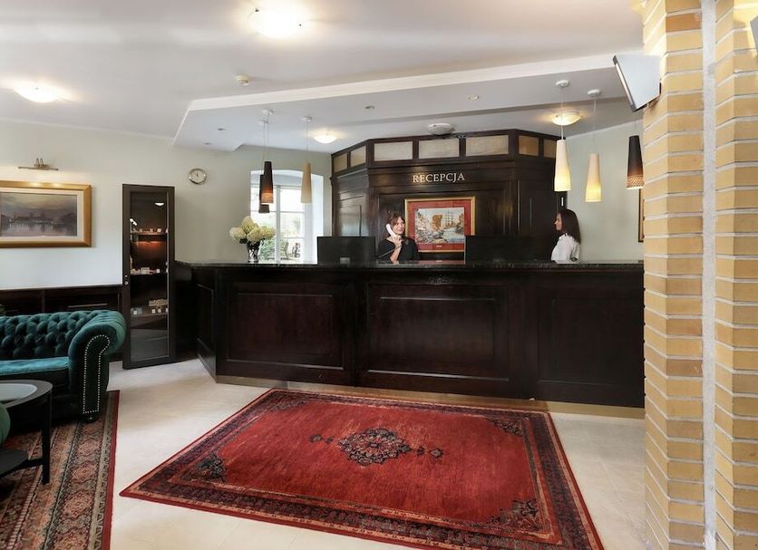 Front desk Photo