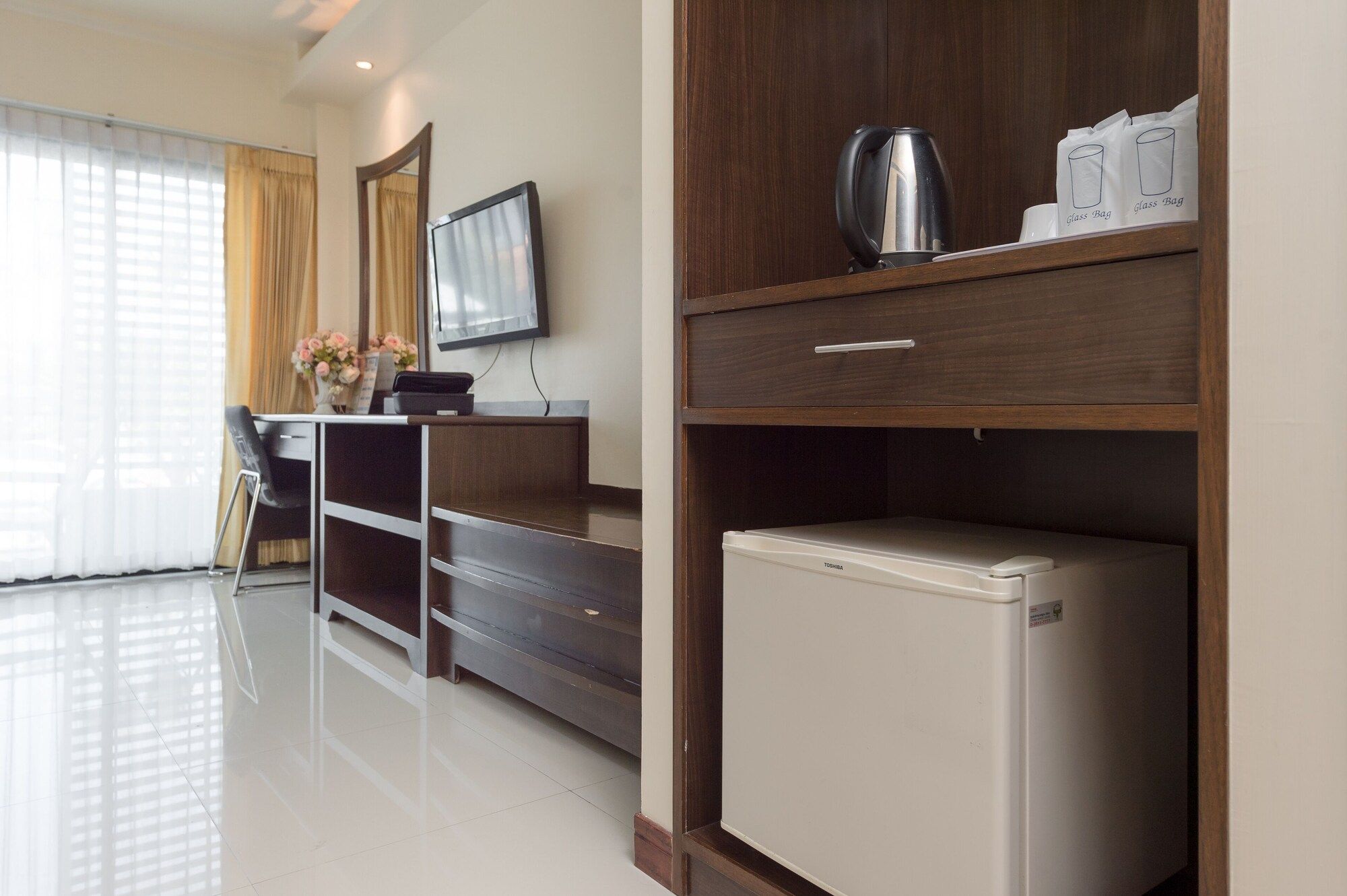 Room amenity