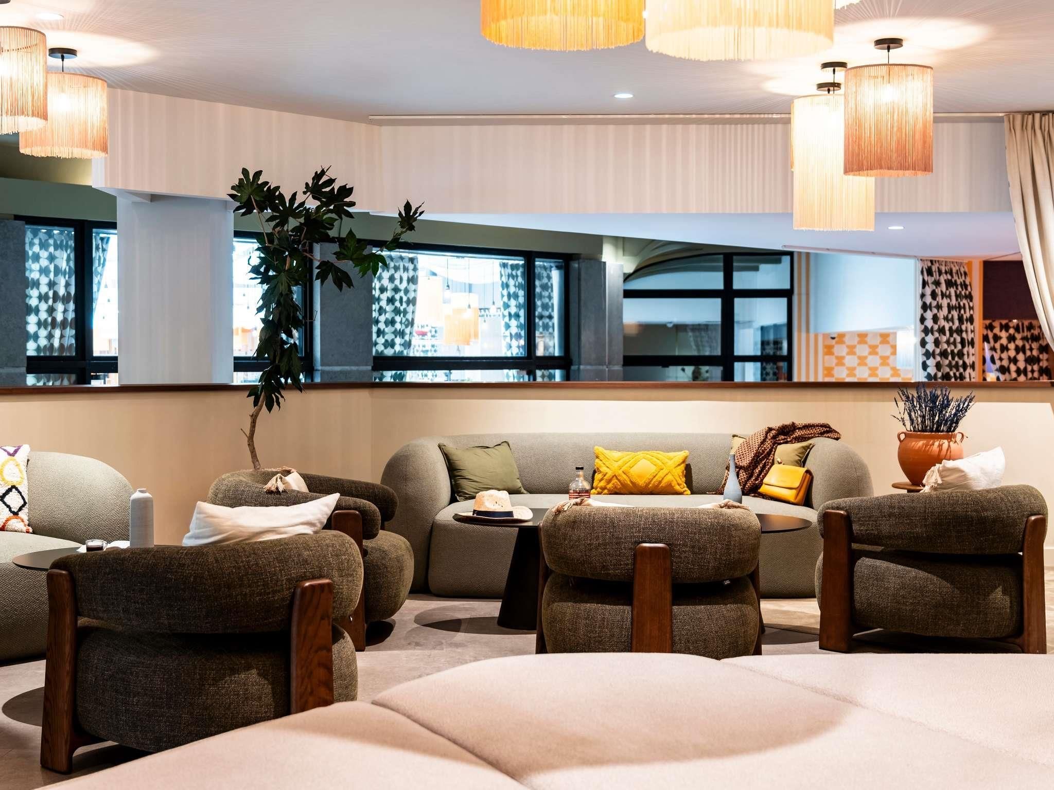 Lounge Photo