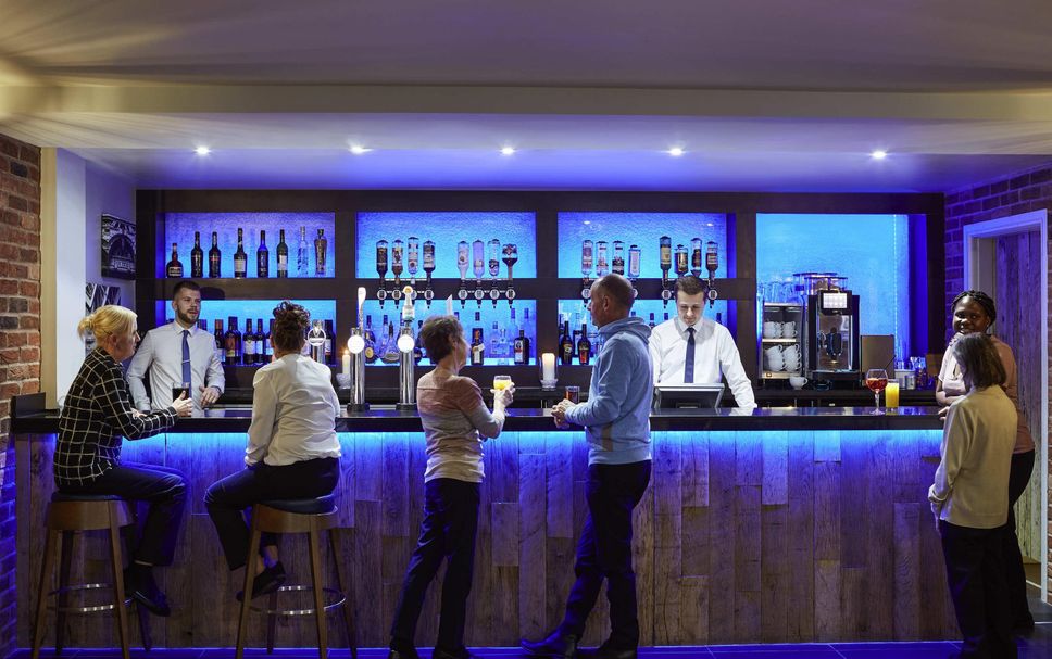 Bar Photo