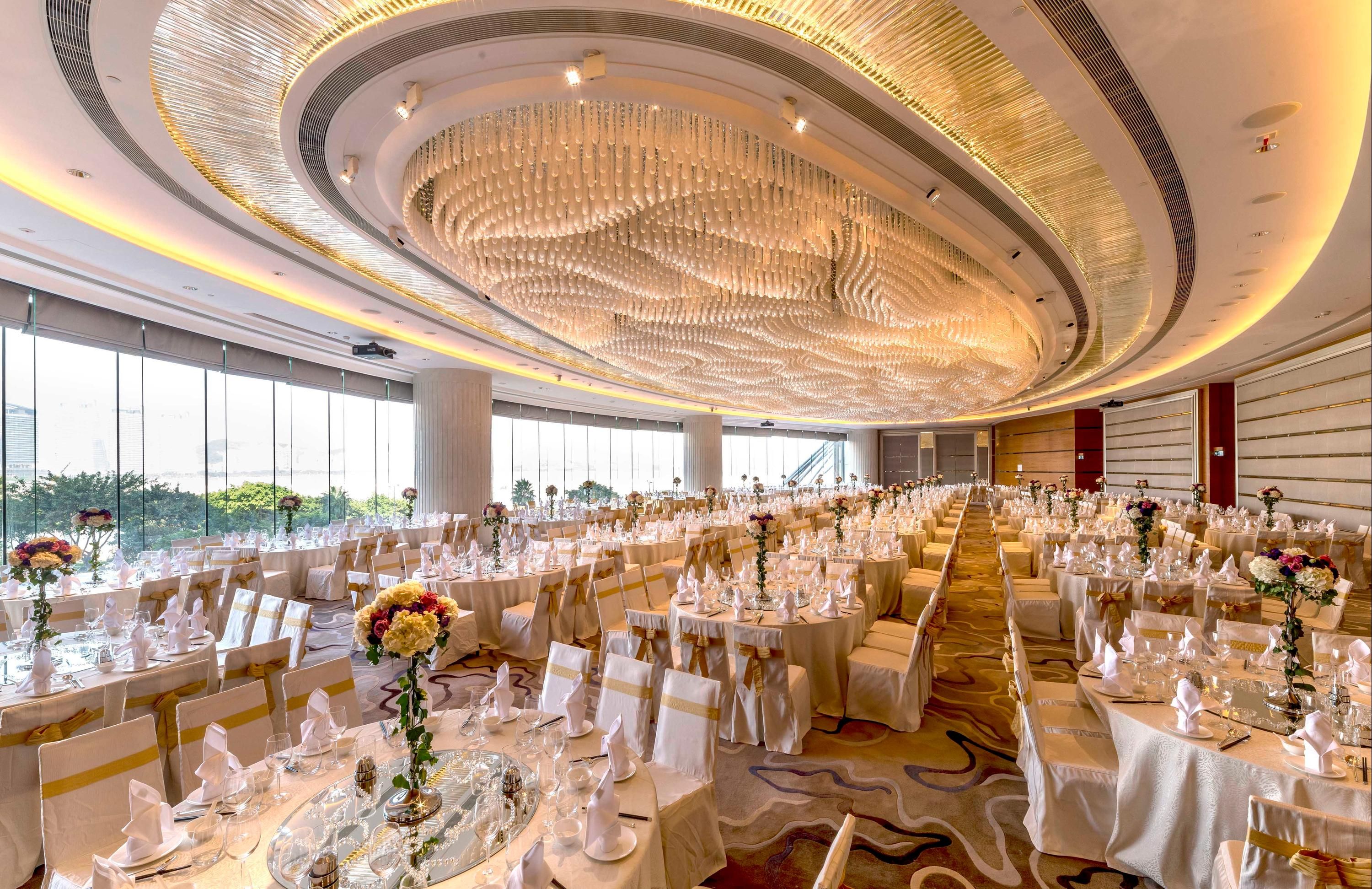 Banquet hall