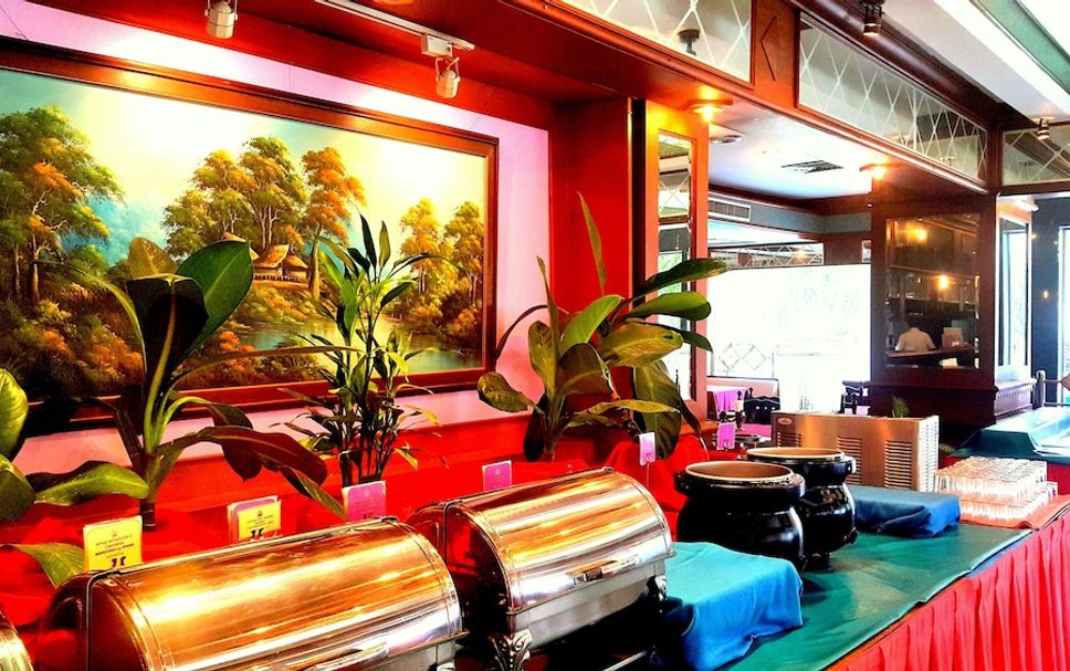 Buffet Photo