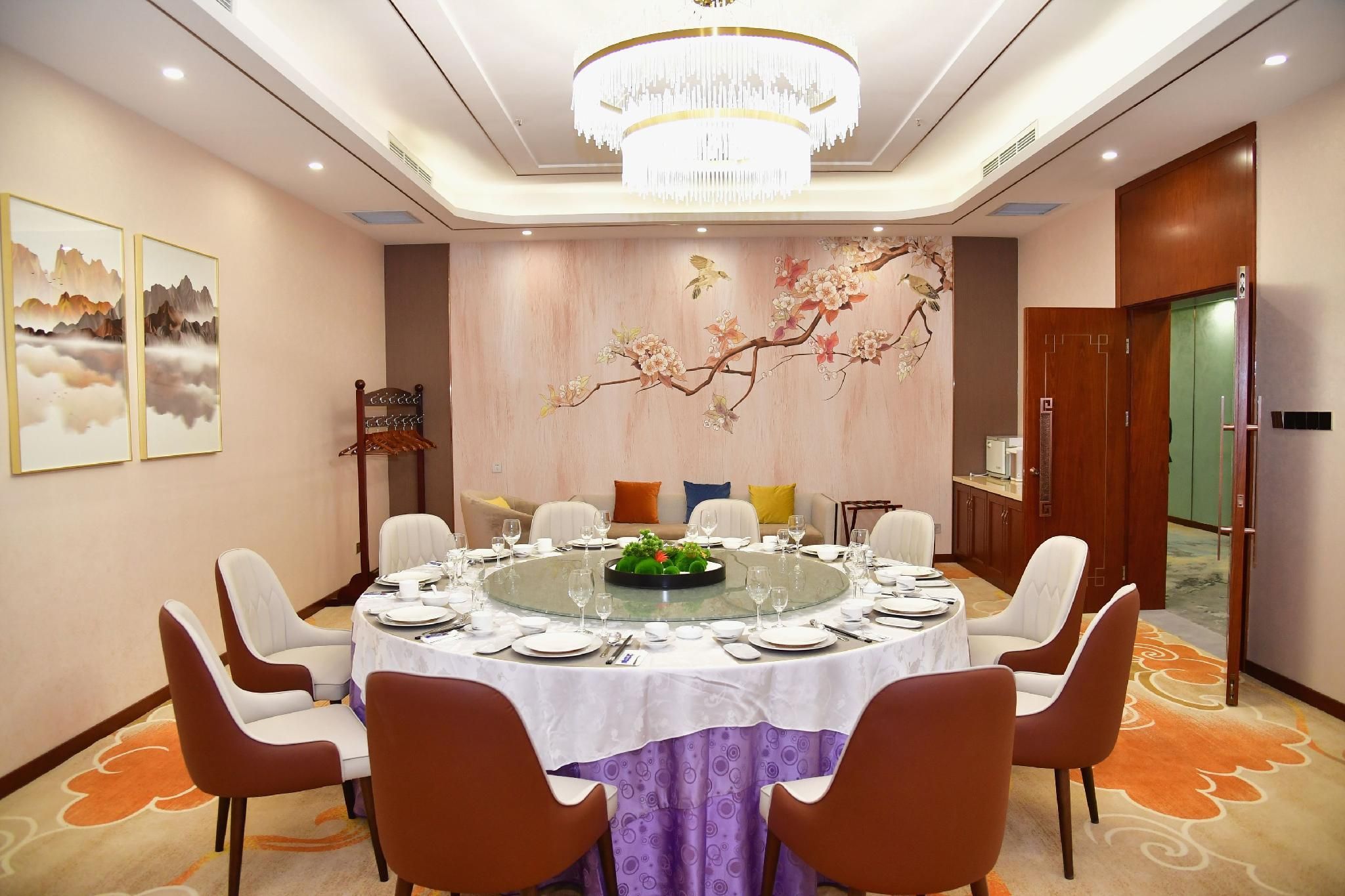 Banquet hall