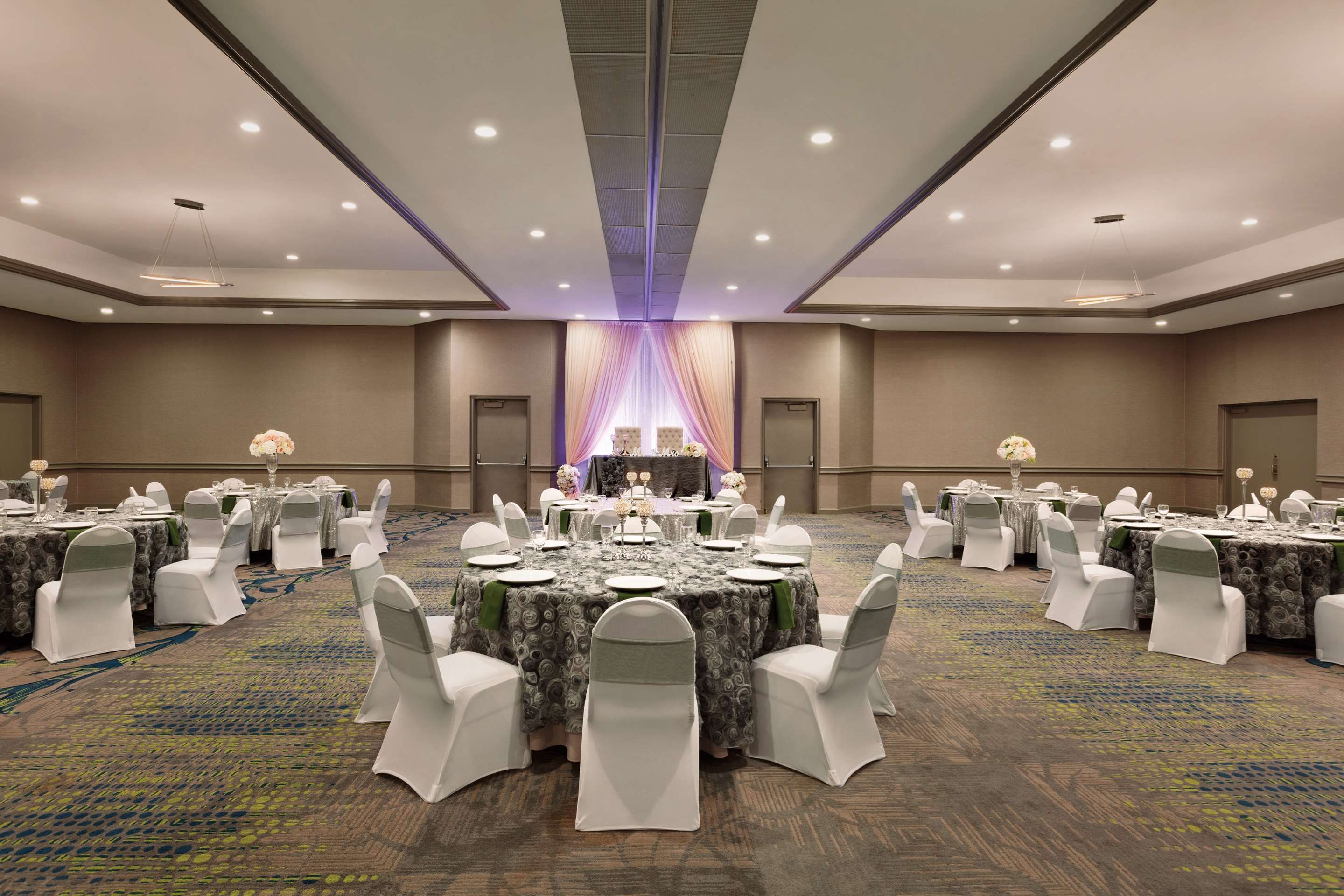 Banquet hall