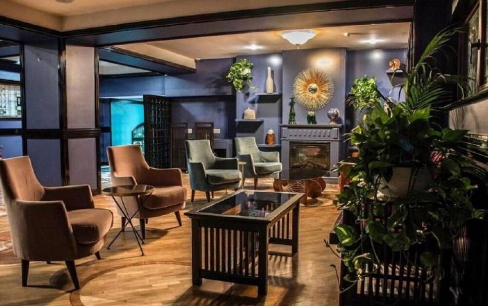 Lounge Photo