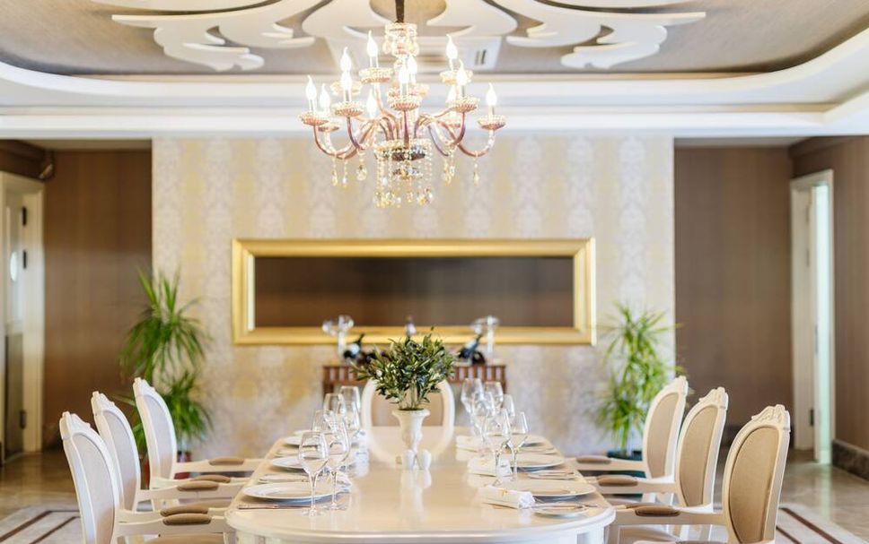 Banquet hall Photo