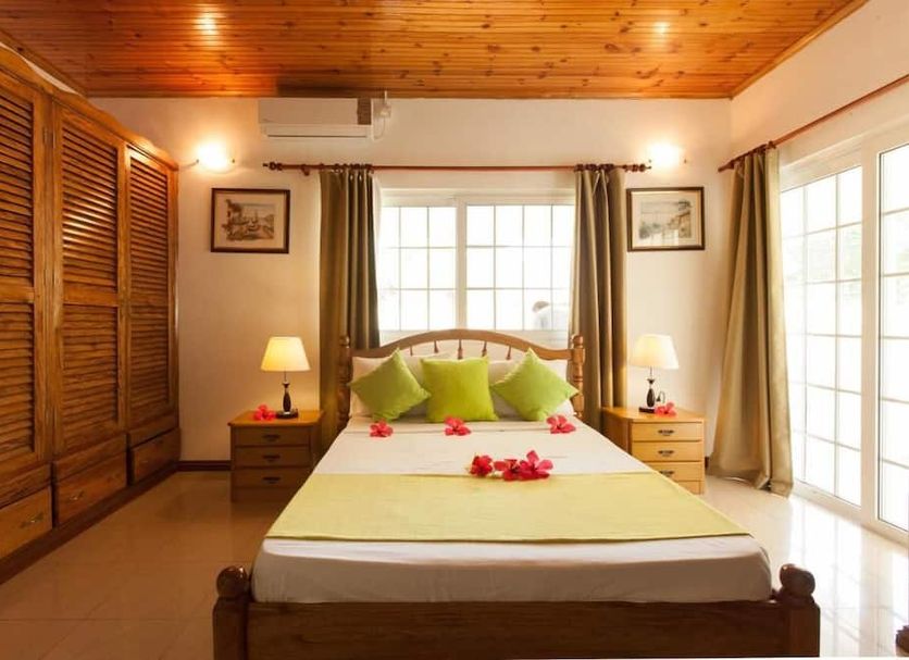 Bedroom Photo