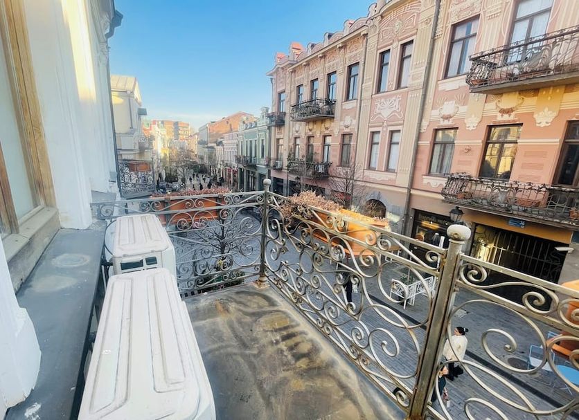 Balcony Photo