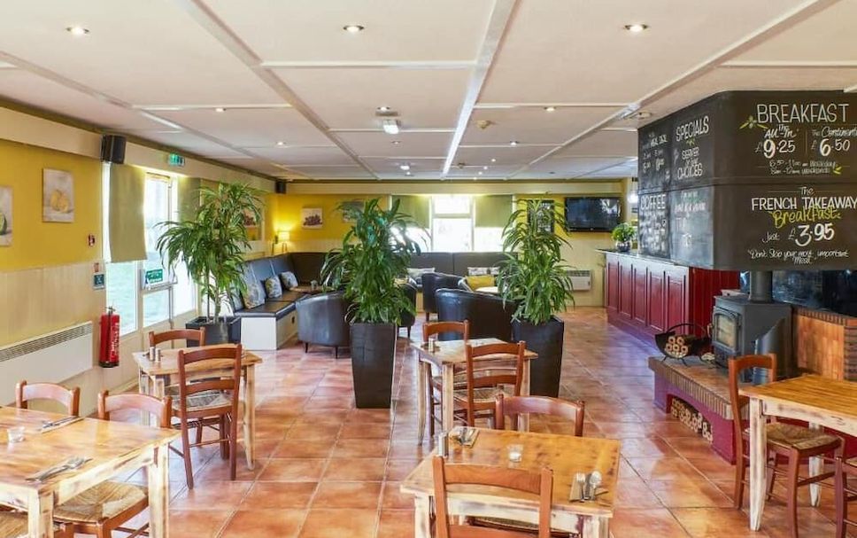 Restaurant Photo