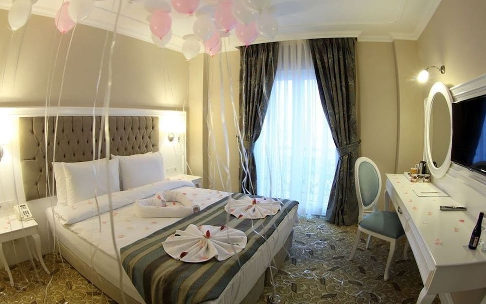 Bedroom Photo