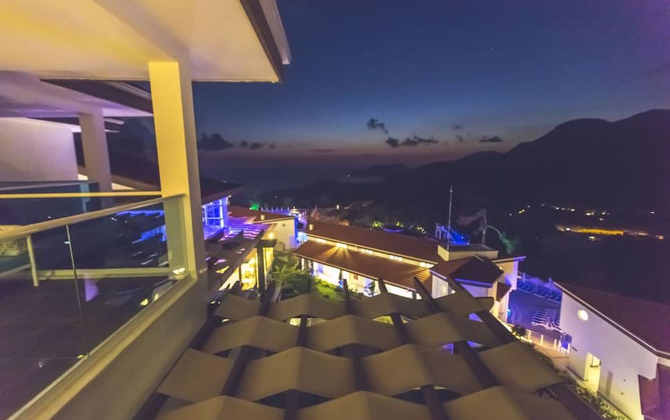 Balcony Photo