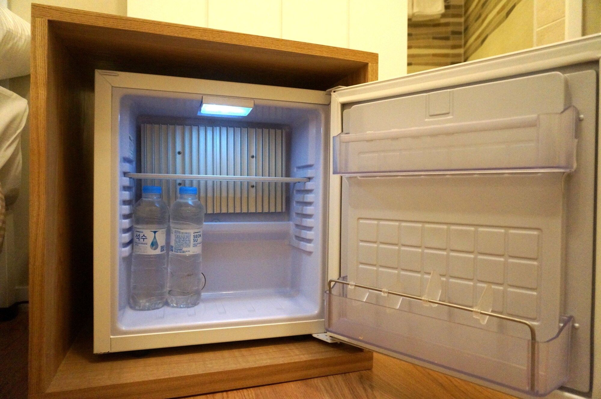 Room amenity
