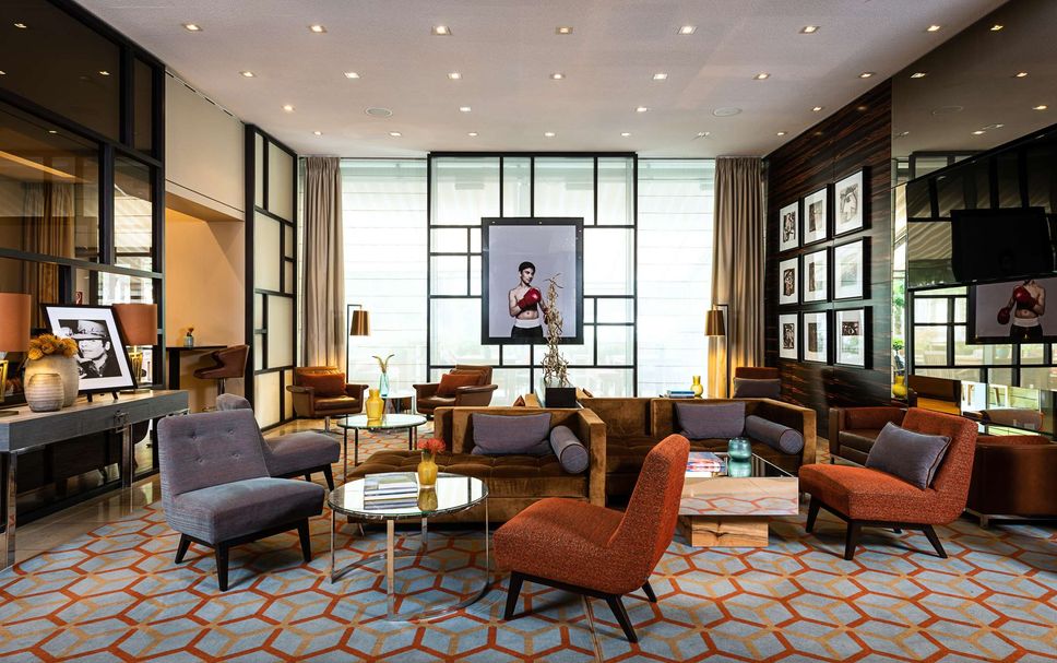 Lounge Photo
