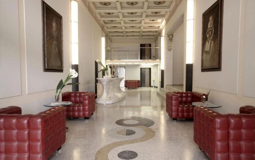 Lobby Photo