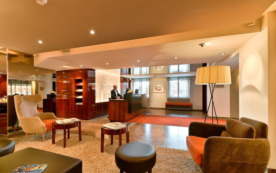 Lobby Photo
