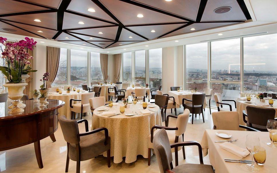 Restaurant Photo