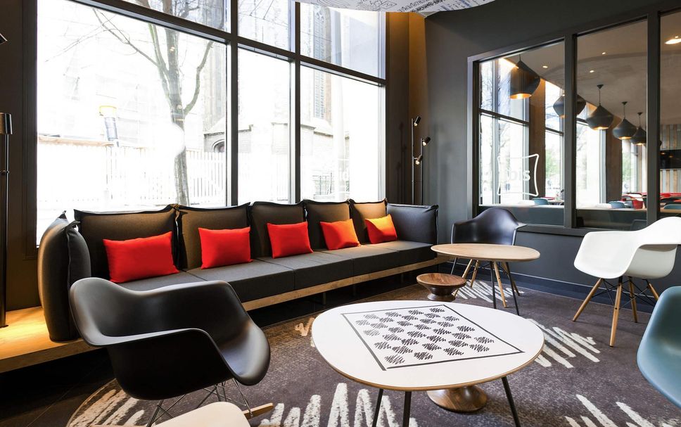 Lounge Photo