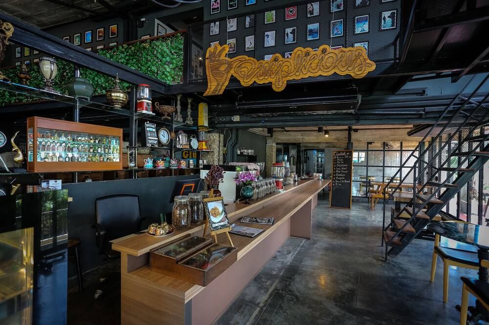 Bar Photo