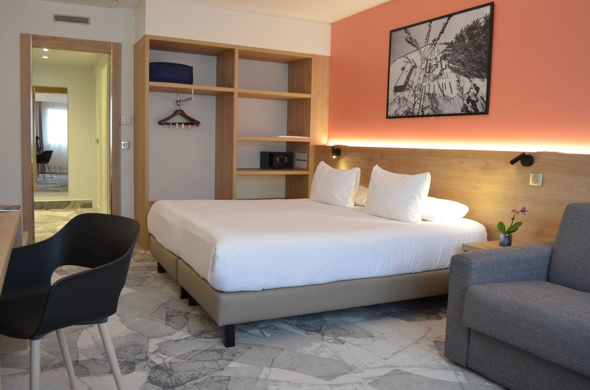 Bedroom