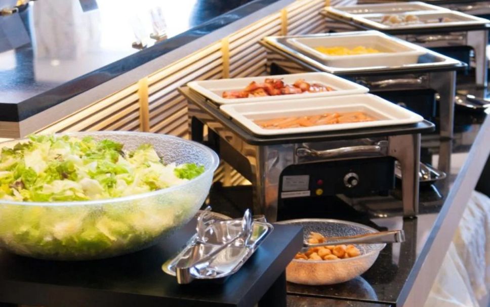 Buffet Photo