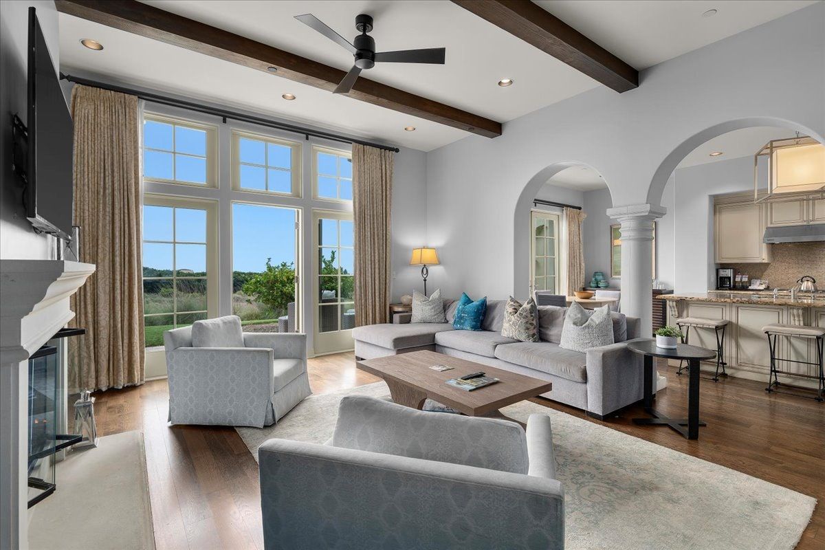 Living room Photo