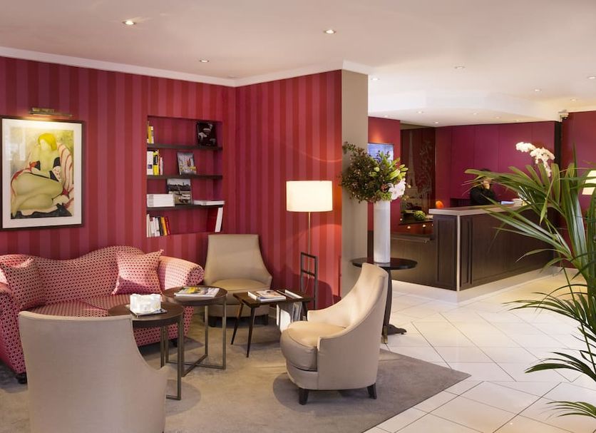 Lounge Photo