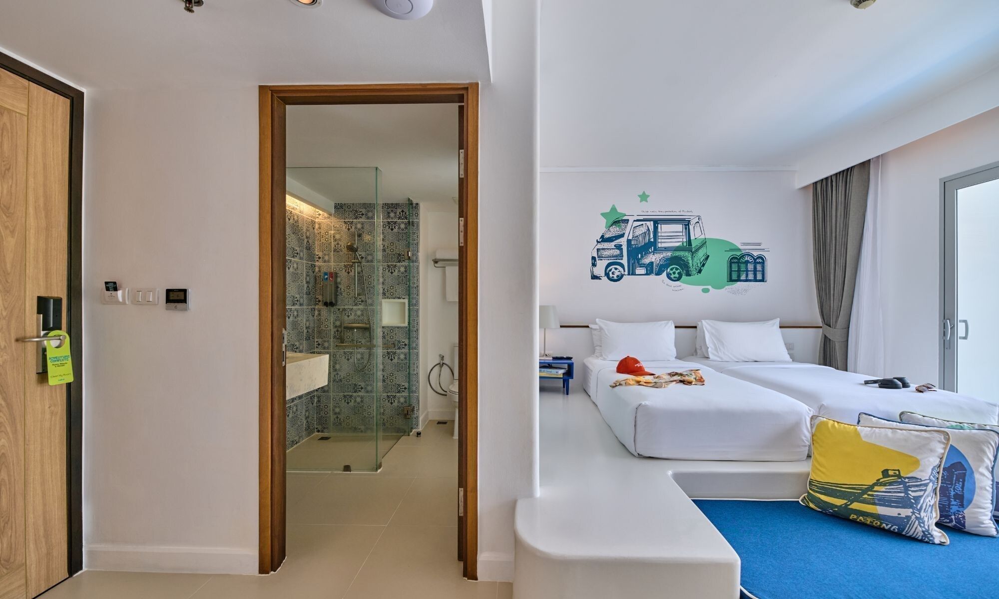 Room amenity