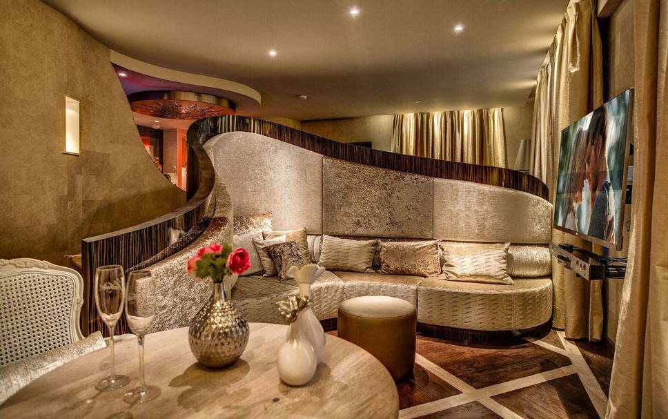 Lounge Photo