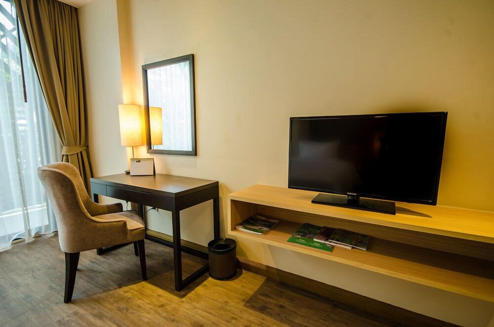 Room amenity