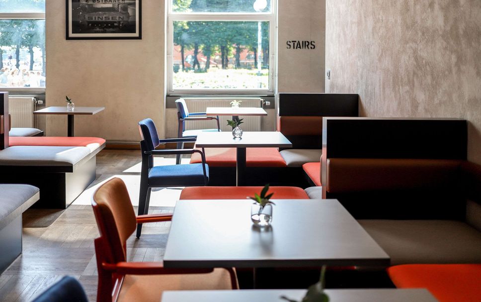 Restaurant Photo