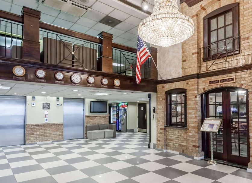 Lobby Photo