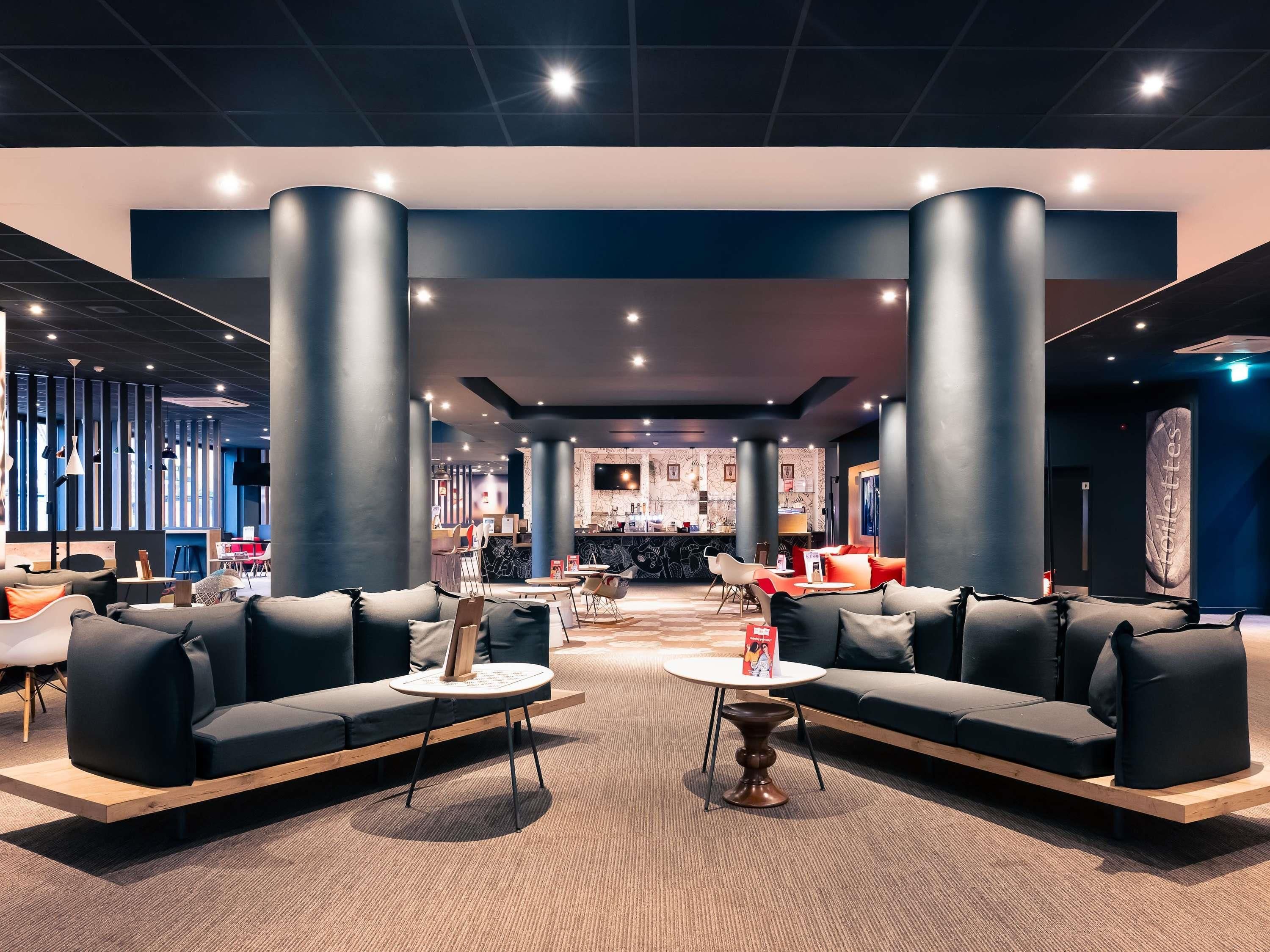 Lounge Photo