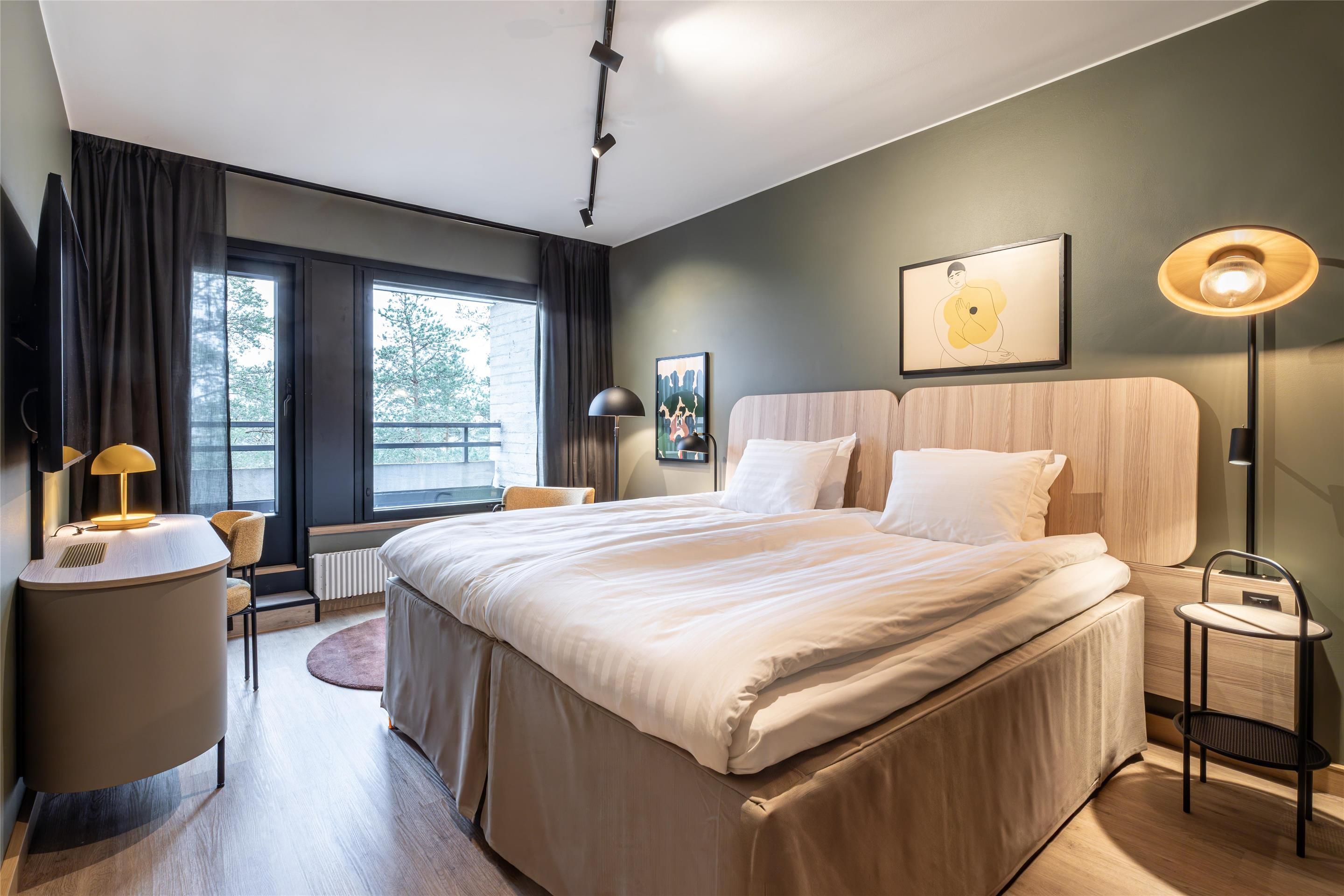 Bedroom