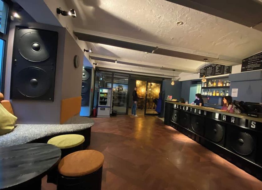 Bar Photo