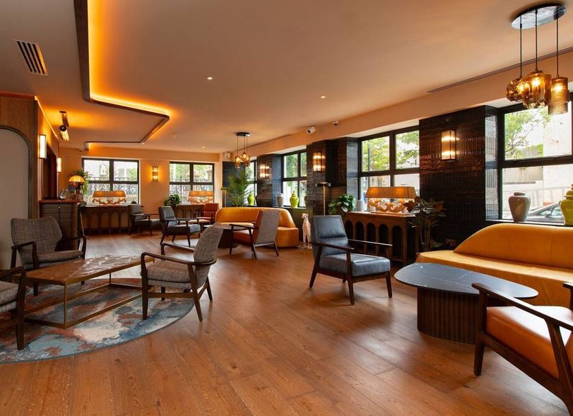 Lounge Photo
