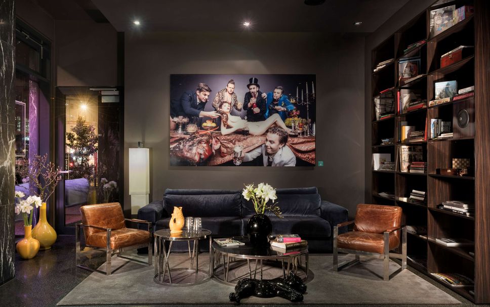 Lounge Photo